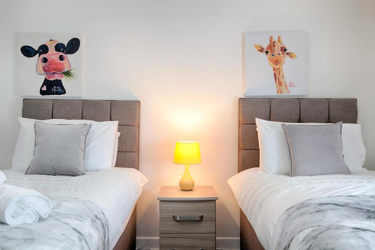 Parking, Smart Tv'S In All Rooms, Central Location Swansea Exterior photo